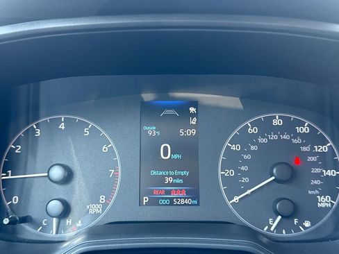 Used 2024 Toyota Corolla LE FWD image 10
