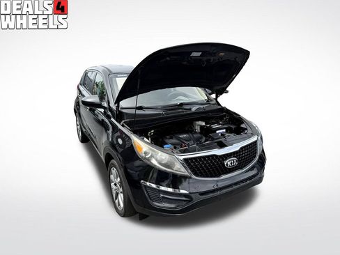 Used 2016 Kia Sportage LX FWD image 4