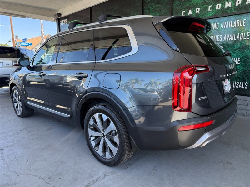 Used 2022 Kia Telluride S AWD/4WD image 4