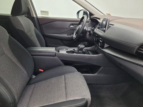Used 2023 Nissan Rogue SV FWD image 21