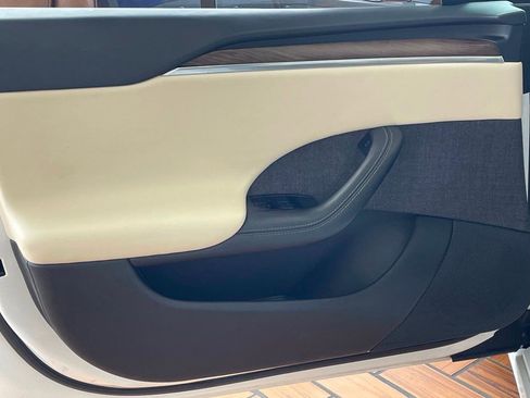 Used 2021 Tesla Model S Long Range image 14