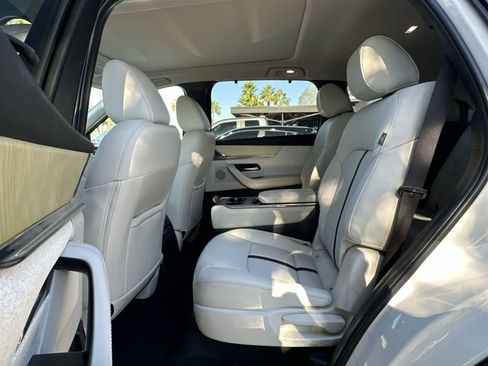 Used 2025 MAZDA CX-90 3.3 Turbo S w/ Premium Plus image 13