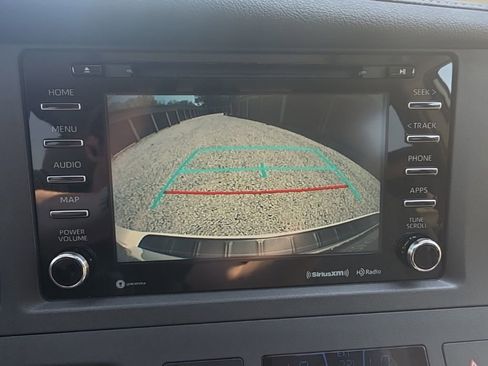 Used 2020 Toyota Sienna XLE Premium AWD/4WD image 23