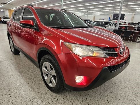 Used 2015 Toyota RAV4 XLE image 3