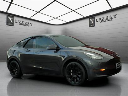 Used 2024 Tesla Model Y 2WD