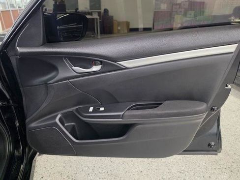 Used 2019 Honda Civic LX image 29