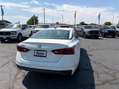 Used 2026 Nissan Altima 2.5 SV FWD image 8