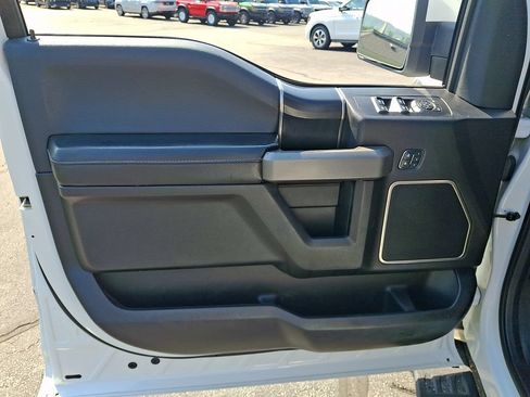 Used 2018 Ford F150 Raptor w/ Equipment Group 802A Luxury AWD/4WD image 12
