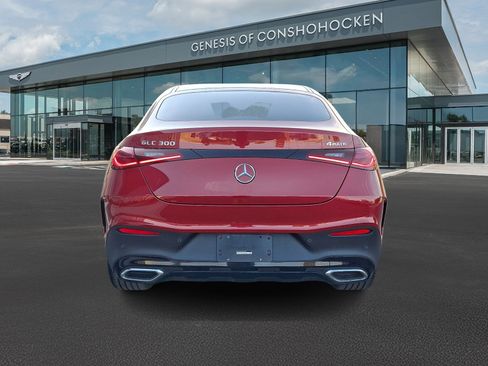 Used 2024 Mercedes-Benz GLC 300 4MATIC image 5