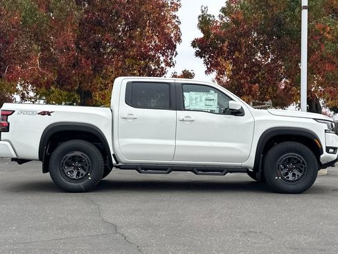 New 2026 Nissan Frontier PRO-4X image 3