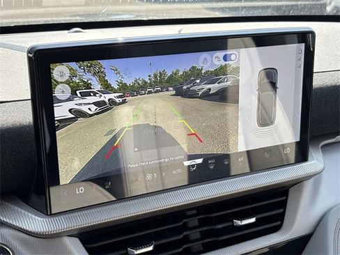 New 2025 Ford Explorer Active w/ Active Comfort Package image 27