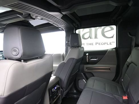 Used 2025 GMC Hummer EV 3X w/ Extreme Off-Road Package AWD/4WD image 24