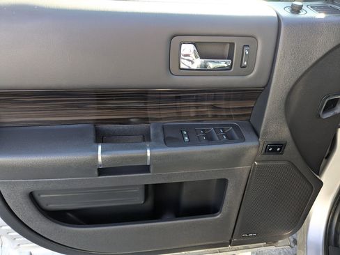 Used 2017 Ford Flex SEL w/ Equipment Group 202A image 13