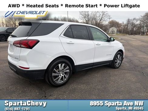Used 2024 Chevrolet Equinox LT image 3