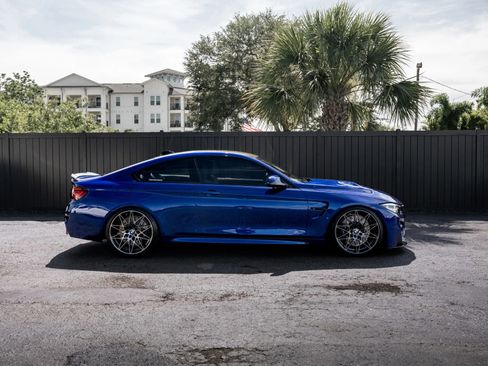 Used 2020 BMW M4 Coupe w/ Competition Package RWD image 2