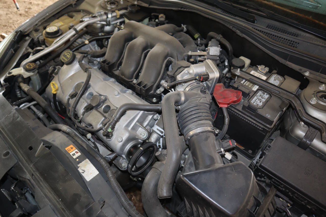 Used 2008 Ford Fusion SE FWD image 36