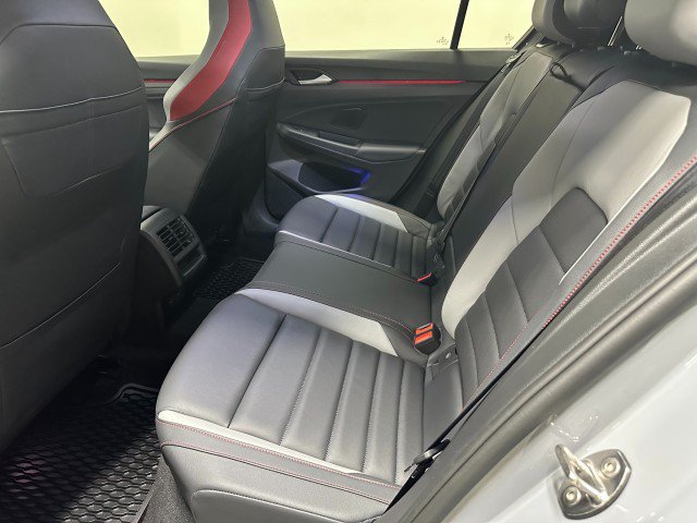 Used 2024 Volkswagen GTI SE FWD image 33