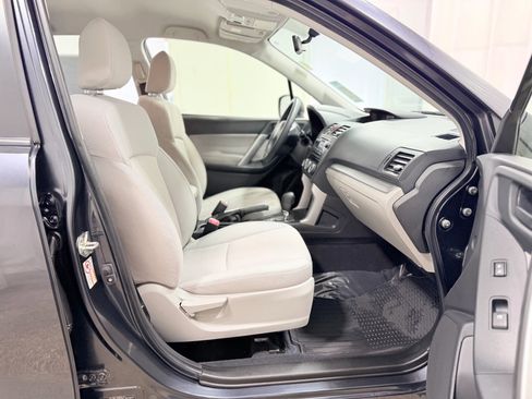 Used 2015 Subaru Forester 2.5i w/ Alloy Wheel Package image 27