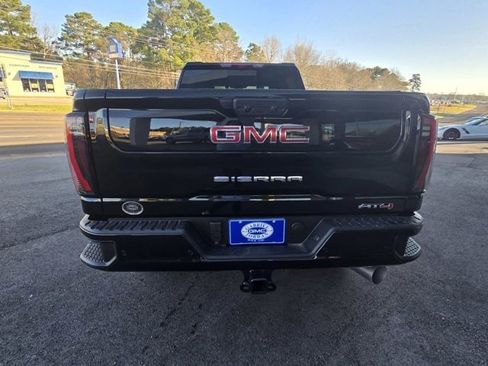 New 2025 GMC Sierra 2500 AT4 w/ AT4 Premium Plus Package image 4