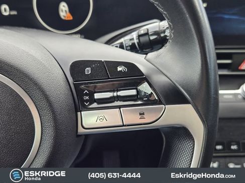 Used 2024 Hyundai Elantra Limited FWD image 30
