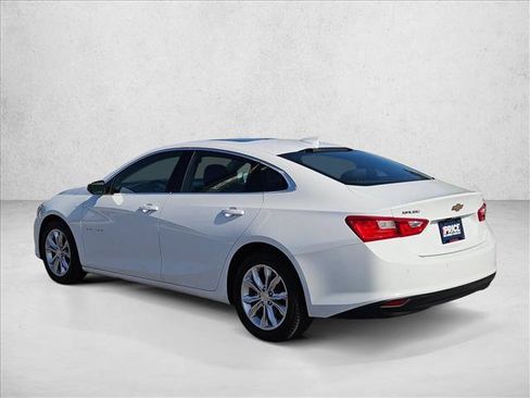 Used 2024 Chevrolet Malibu LT FWD image 8