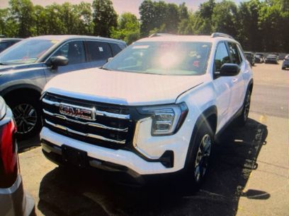 Used 2025 GMC Terrain Elevation w/ Elevation Premium Package