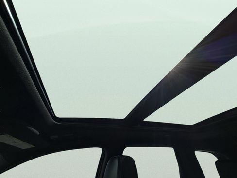 Used 2020 Jeep Grand Cherokee High Altitude image 34