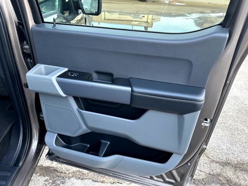 Used 2022 Ford F150 XLT image 18