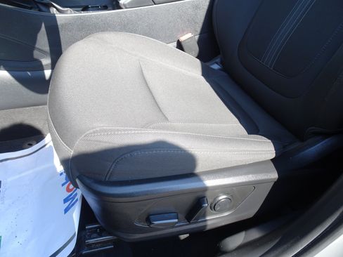 Used 2024 Hyundai Tucson SEL FWD image 9