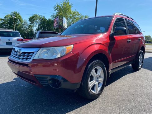 Used 2012 Subaru Forester 2.5X w/ Popular Pkg 3 AWD/4WD image 7