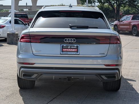 Used 2023 Audi Q8 Premium Plus w/ Premium Plus Package AWD/4WD image 5