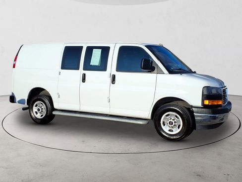 Certified 2024 GMC Savana 2500 w/ Driver Convenience Package image 4