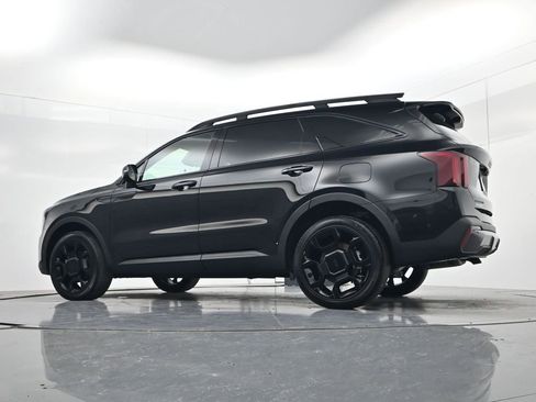 Certified 2025 Kia Sorento SX Prestige AWD/4WD image 48