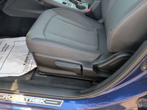 Used 2024 Subaru Crosstrek 2.0i Premium AWD/4WD image 16