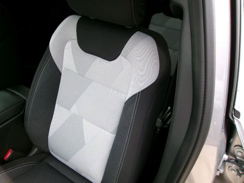 New 2026 Chevrolet Trax LS w/ LS Convenience Package image 14