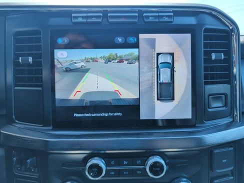 Used 2024 Ford F250 Lariat w/ Sport Appearance Package AWD/4WD image 31