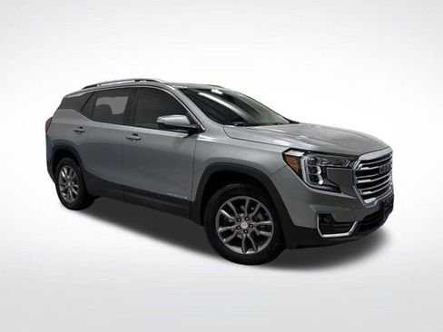 Used 2024 GMC Terrain SLT w/ Infotainment Package II image 40