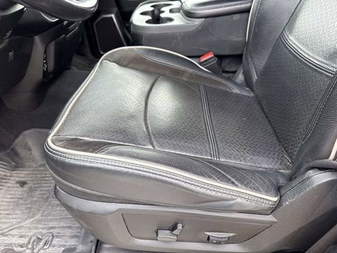 Used 2022 RAM 3500 Laramie image 19