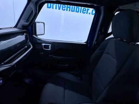 Used 2020 Jeep Wrangler Unlimited Sport image 33