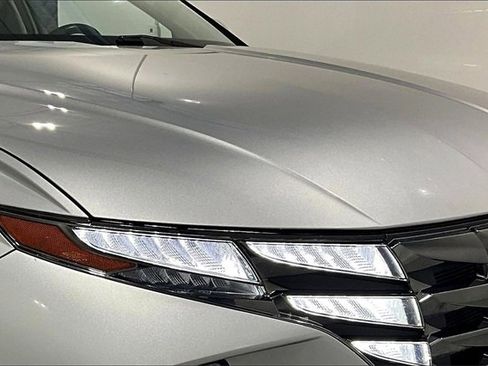 Used 2022 Hyundai Tucson Limited image 33