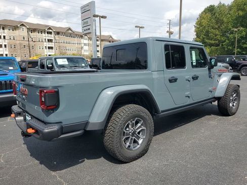New 2025 Jeep Gladiator Mojave image 6