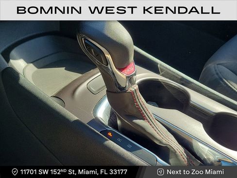 Used 2022 Chevrolet Malibu RS image 23