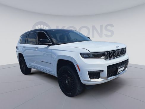 Used 2022 Jeep Grand Cherokee L Summit AWD/4WD image 4