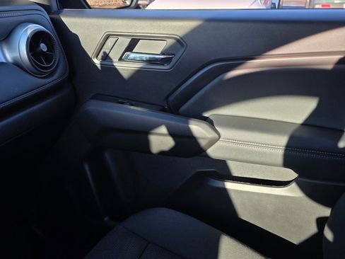 Used 2025 Chevrolet Colorado LT w/ Advanced Trailering Package image 25