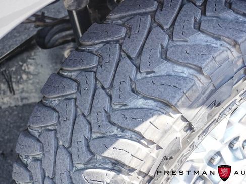 Used 2024 RAM 3500 Laramie AWD/4WD image 15