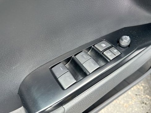 Used 2025 Toyota Camry LE FWD image 13