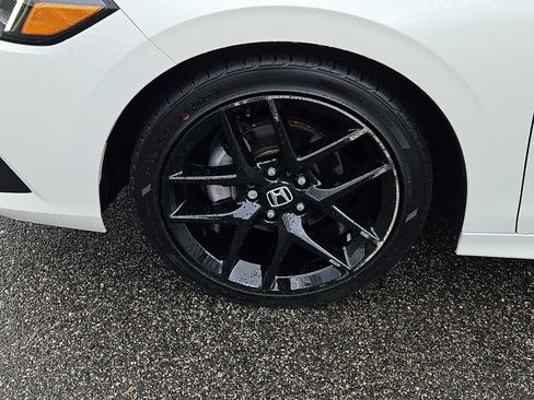 Certified 2024 Honda Civic Sport image 2