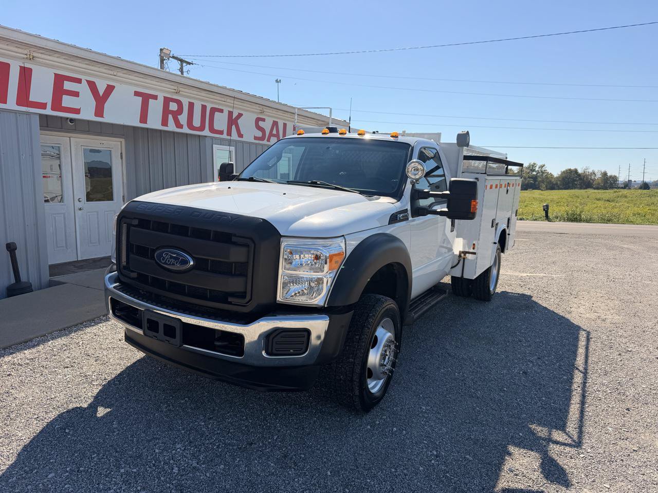 Used 2015 Ford F450 XL w/ Power Equipment Group AWD/4WD image 3