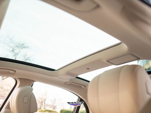 Used 2015 Mercedes-Benz S 550 Sedan image 42