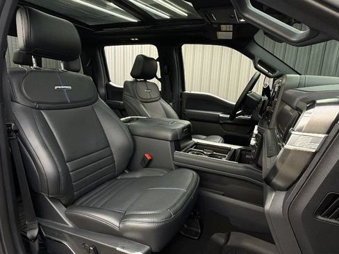 Used 2026 Ford F250 Platinum AWD/4WD image 37
